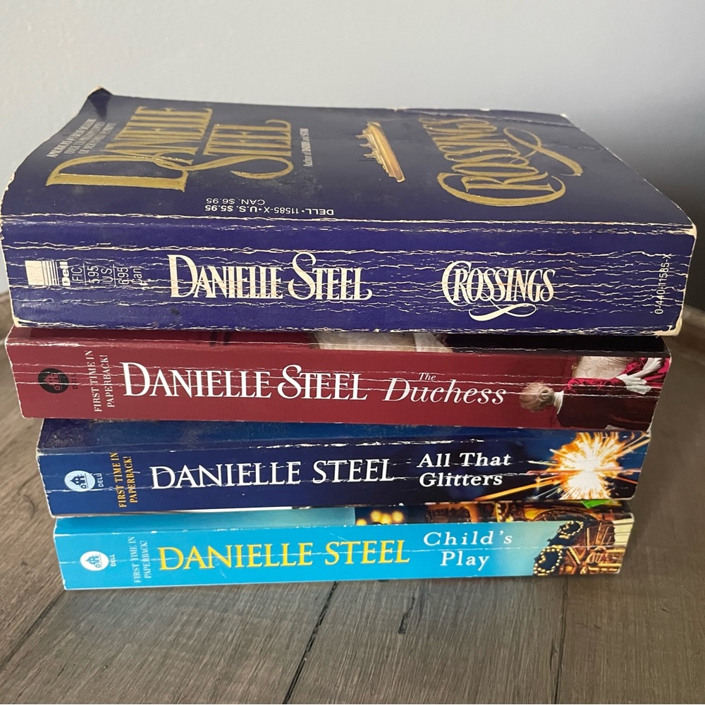 Danielle Steel Book Collection
